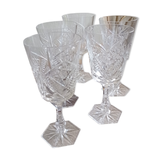 Lot de cinq verres ancien