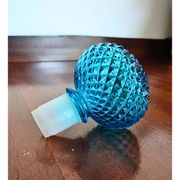 Bouteille en verre bleu belge vintage