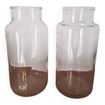 Set of 2 graduated pots 2L