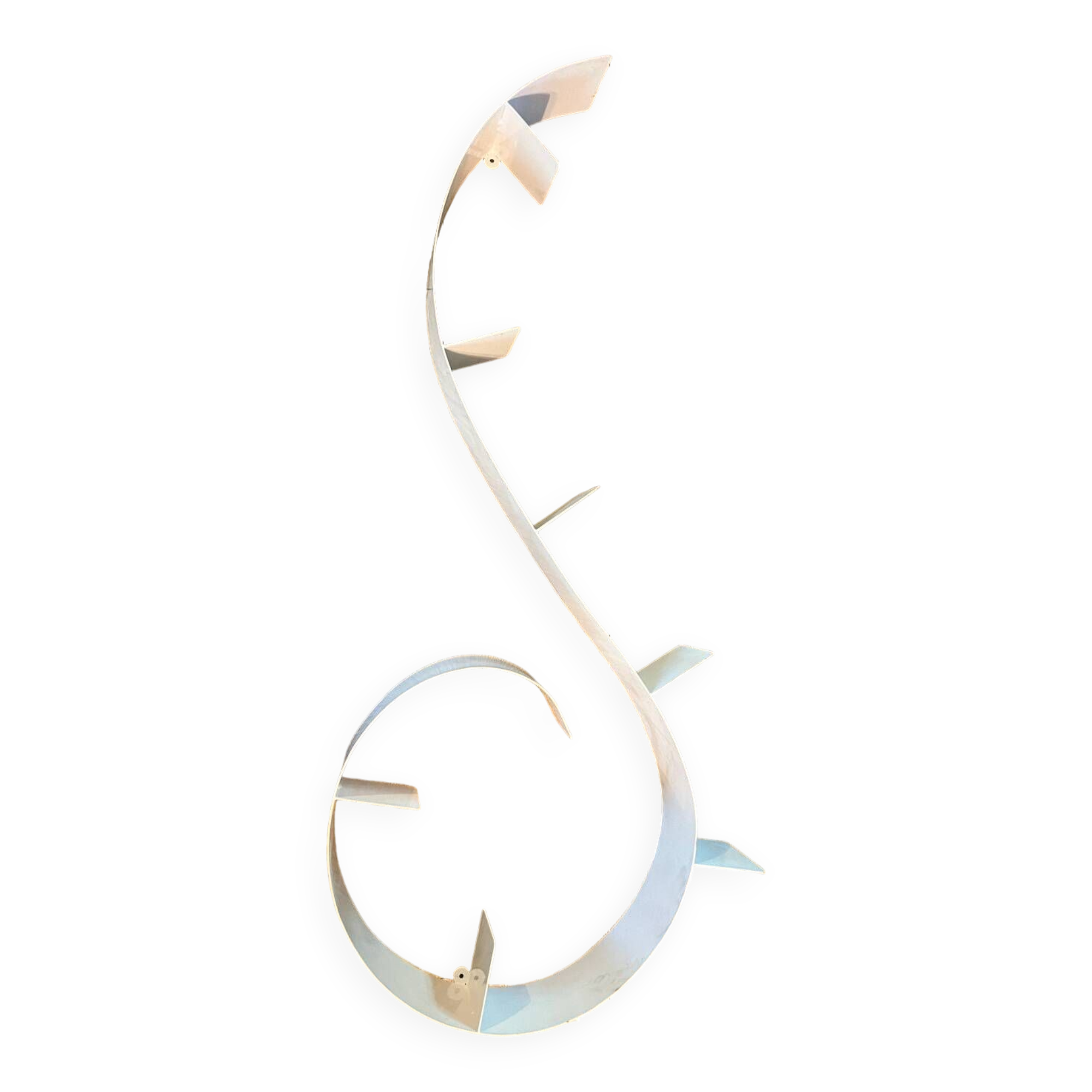 Snail wall shelf in lacquered metal