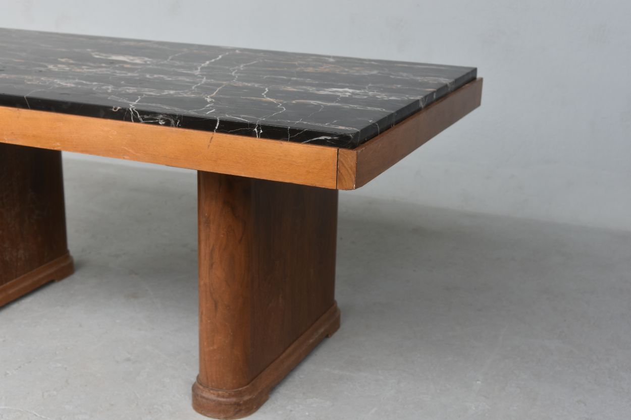 Dining room table 1940 rosewood tray in portr