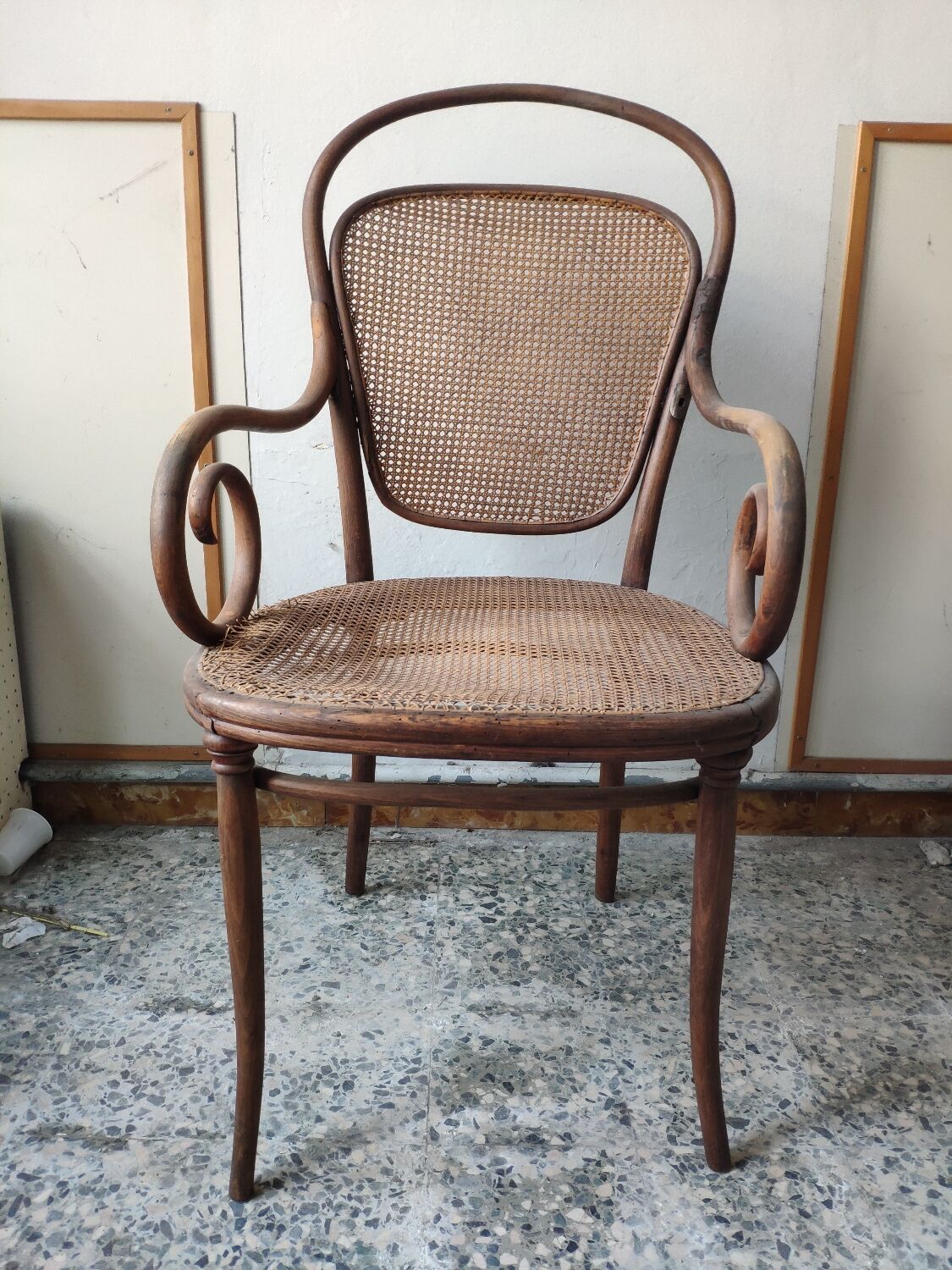 Thonet armchair nr 12 from 1861 ca