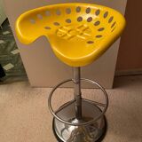 Mirama telescopic tractor seat stool