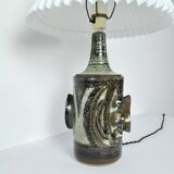 Ceramic Table lamp with a sculpturel abstract expression