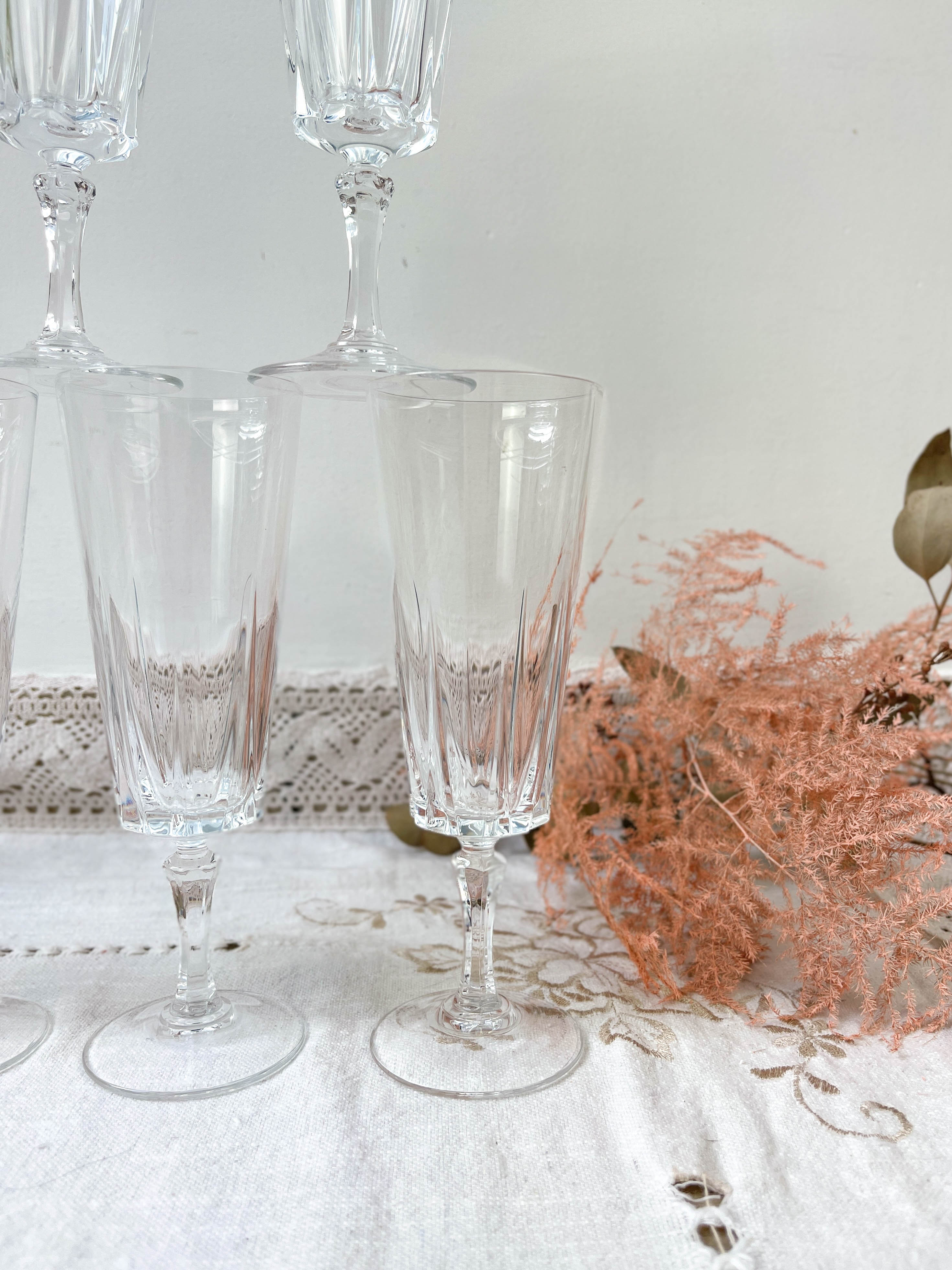 7 Champagne flutes Cristal D'Arques model "VERSAILLES"