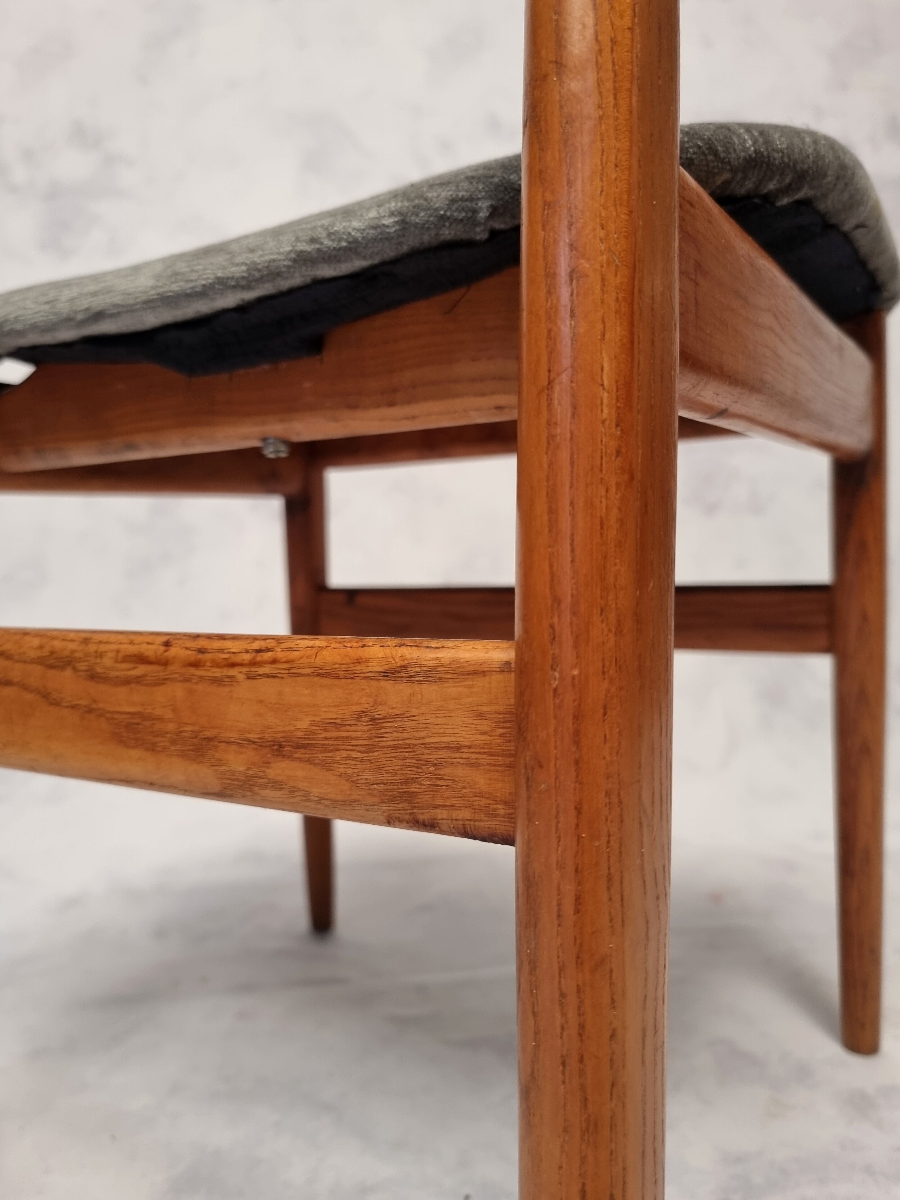 Suite of 6 french chairs - elm - ca 1960