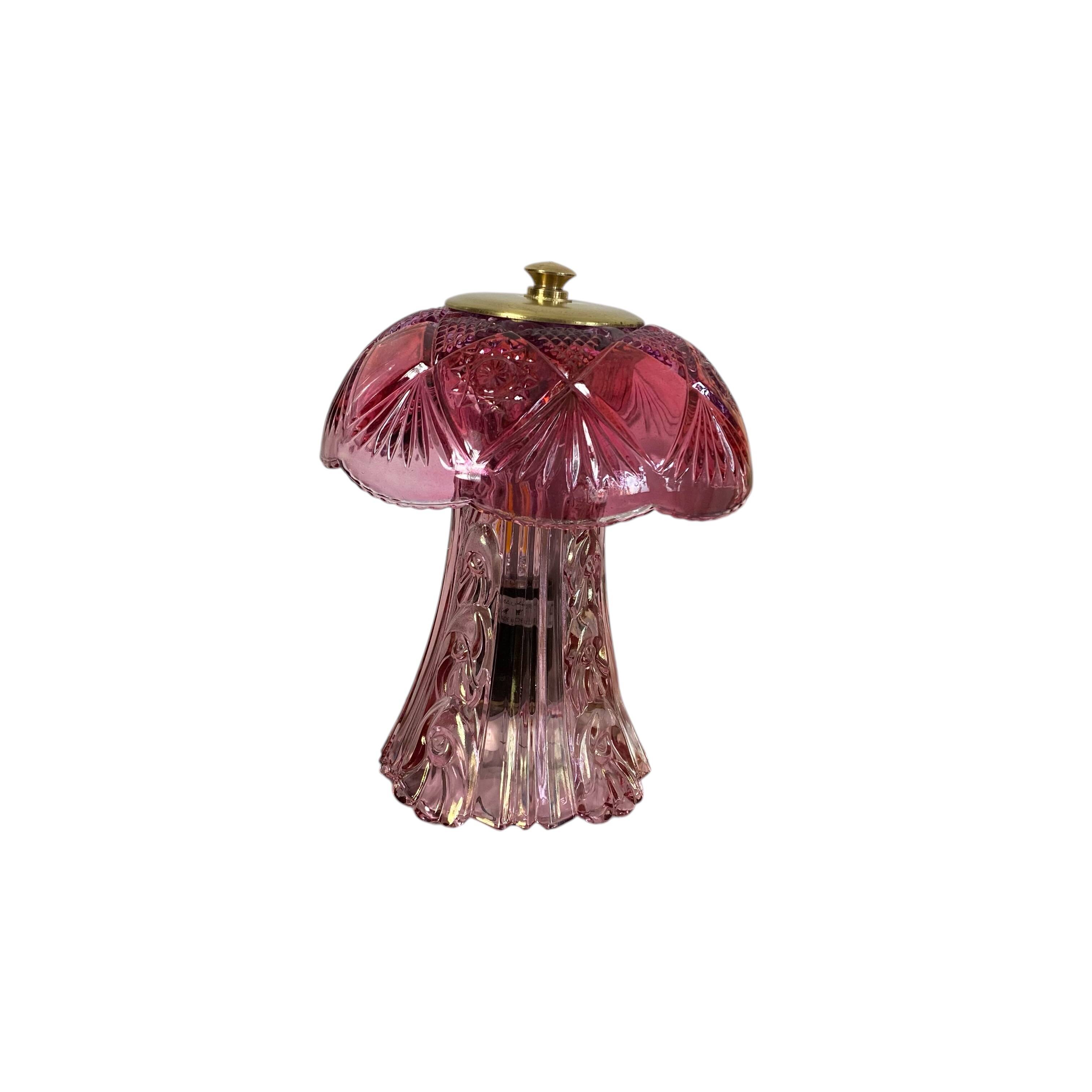 Vintage table lamp in fuchsia pink glass.