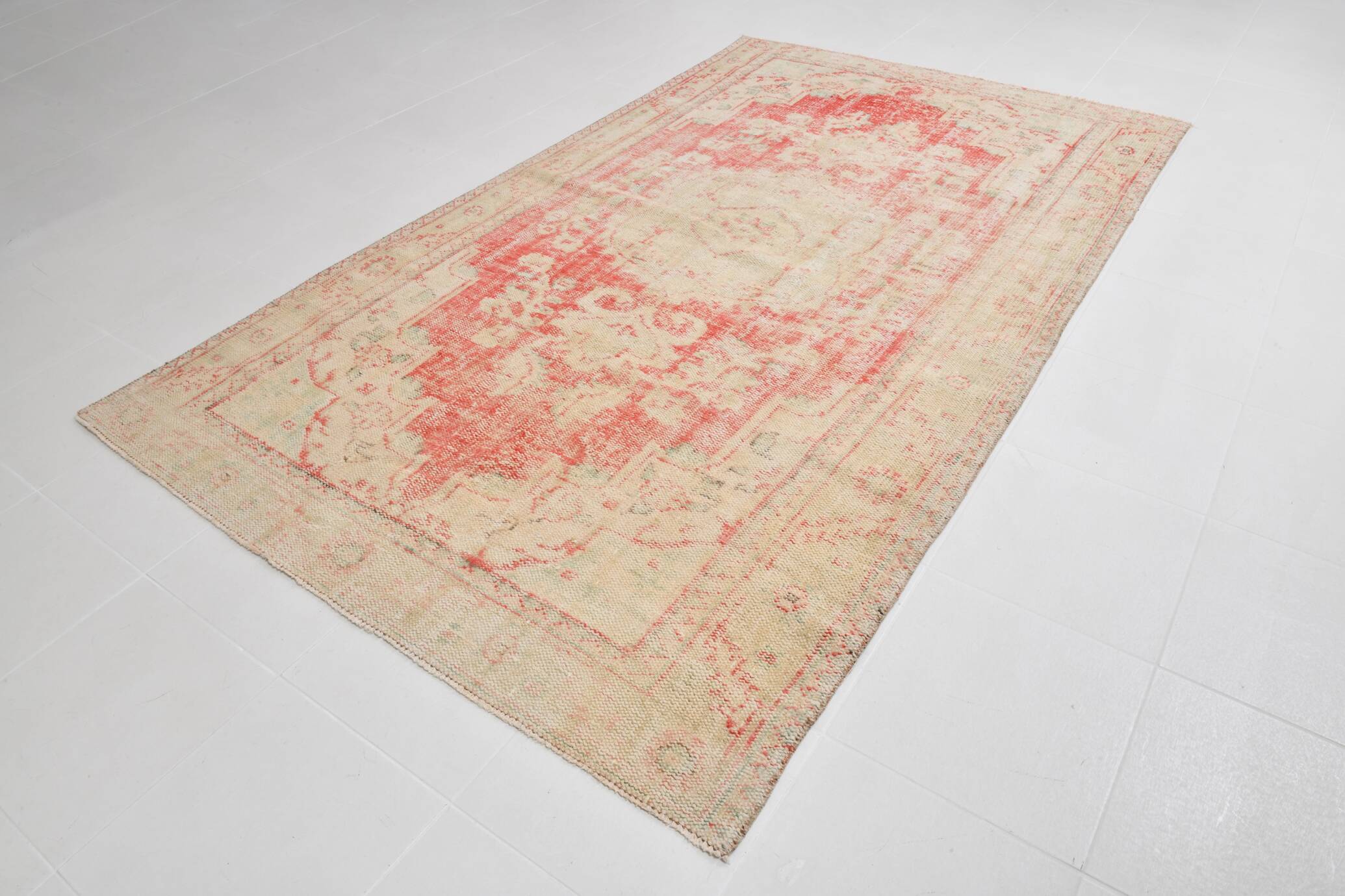 6x10 Pale Red Cream Turkish Vintage Rug,  172x295Cm SK 21080