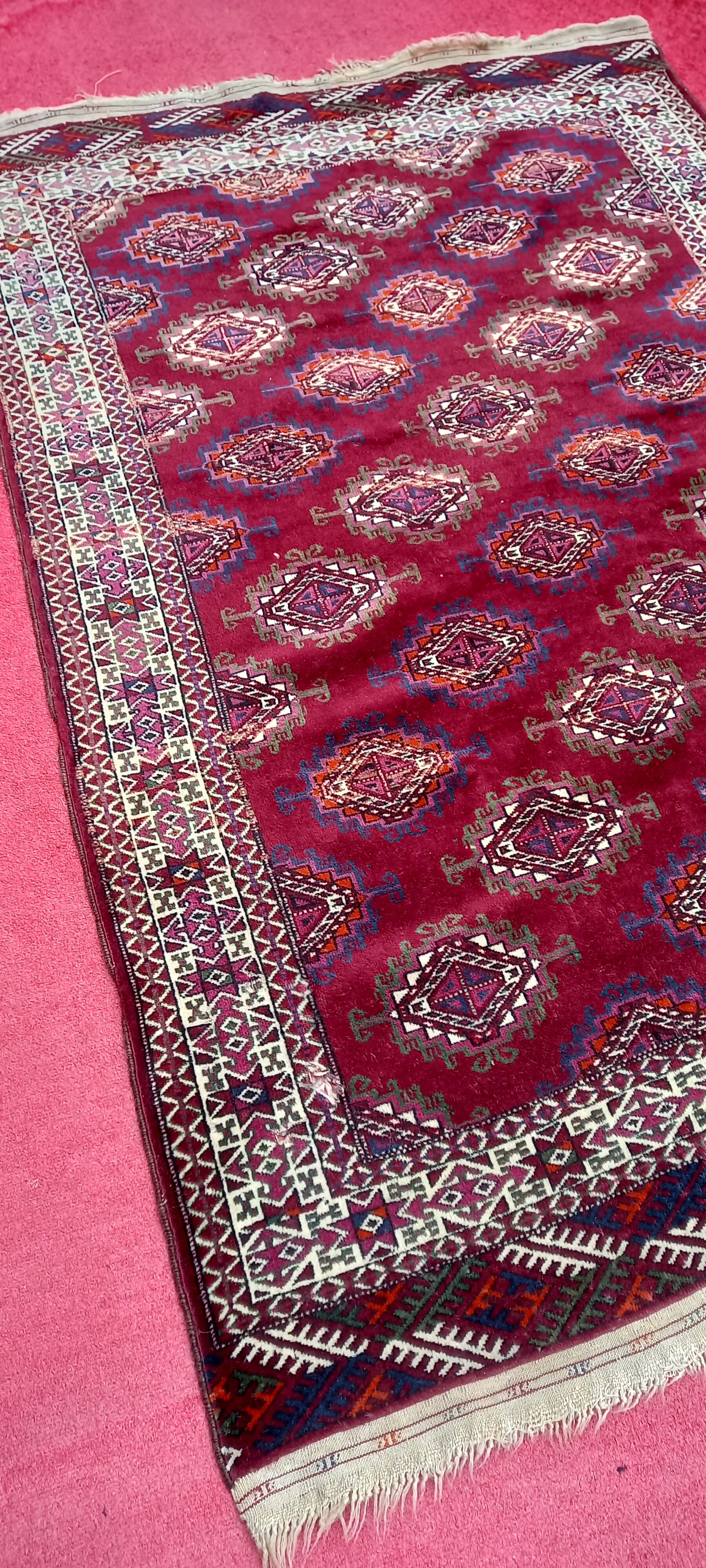 Old carpet boucara beshir