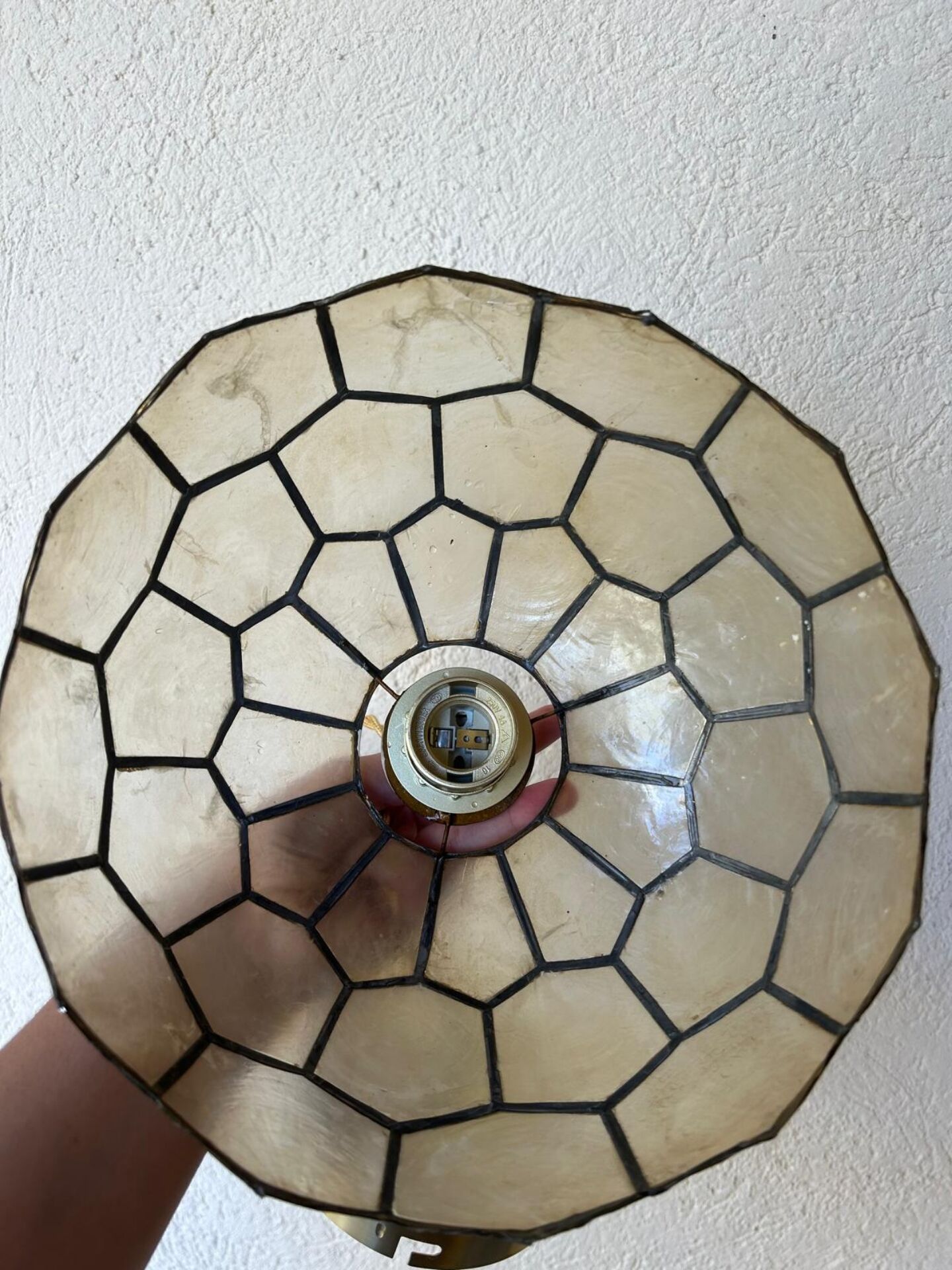 Vintage mother-of-pearl pendant
