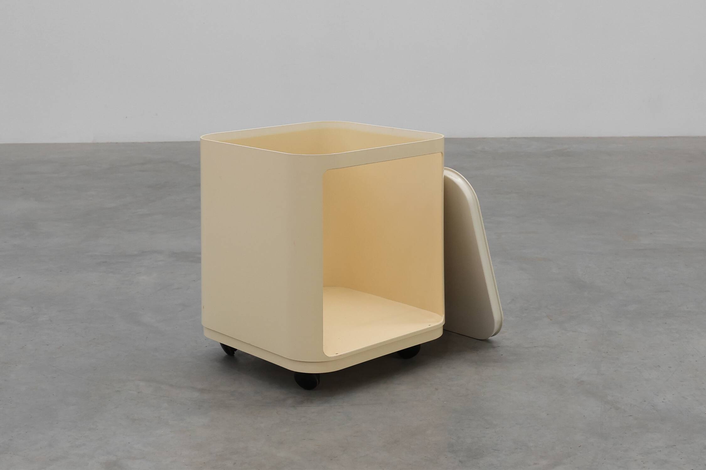 Unité Kartell Componibili modèle 4979 par Anna Castelli Ferrieri, Italie, années 1970.