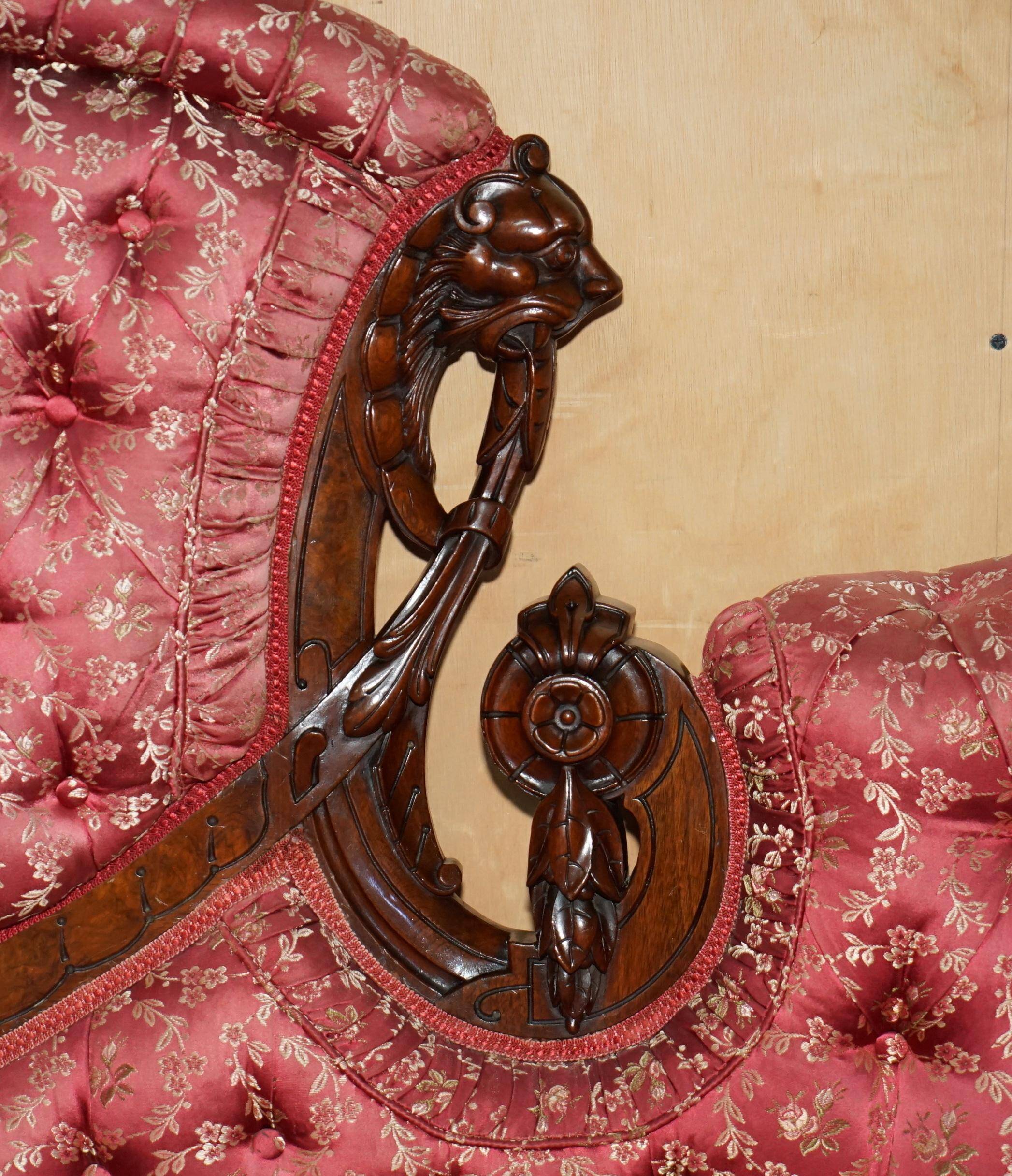 Canapé bibliothécaire victorien en acajou sculpté avec lions