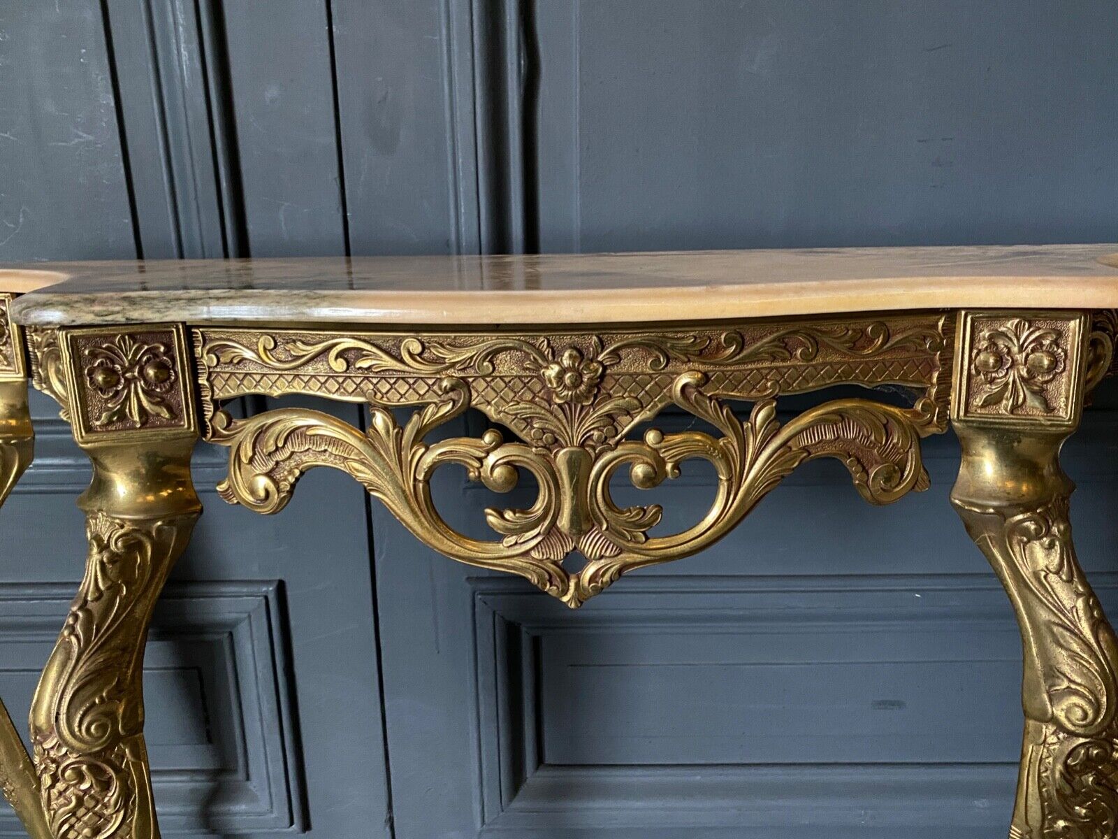 Gilded bronze console Louis XV style and its Mirror Mid-twentieth Marble
