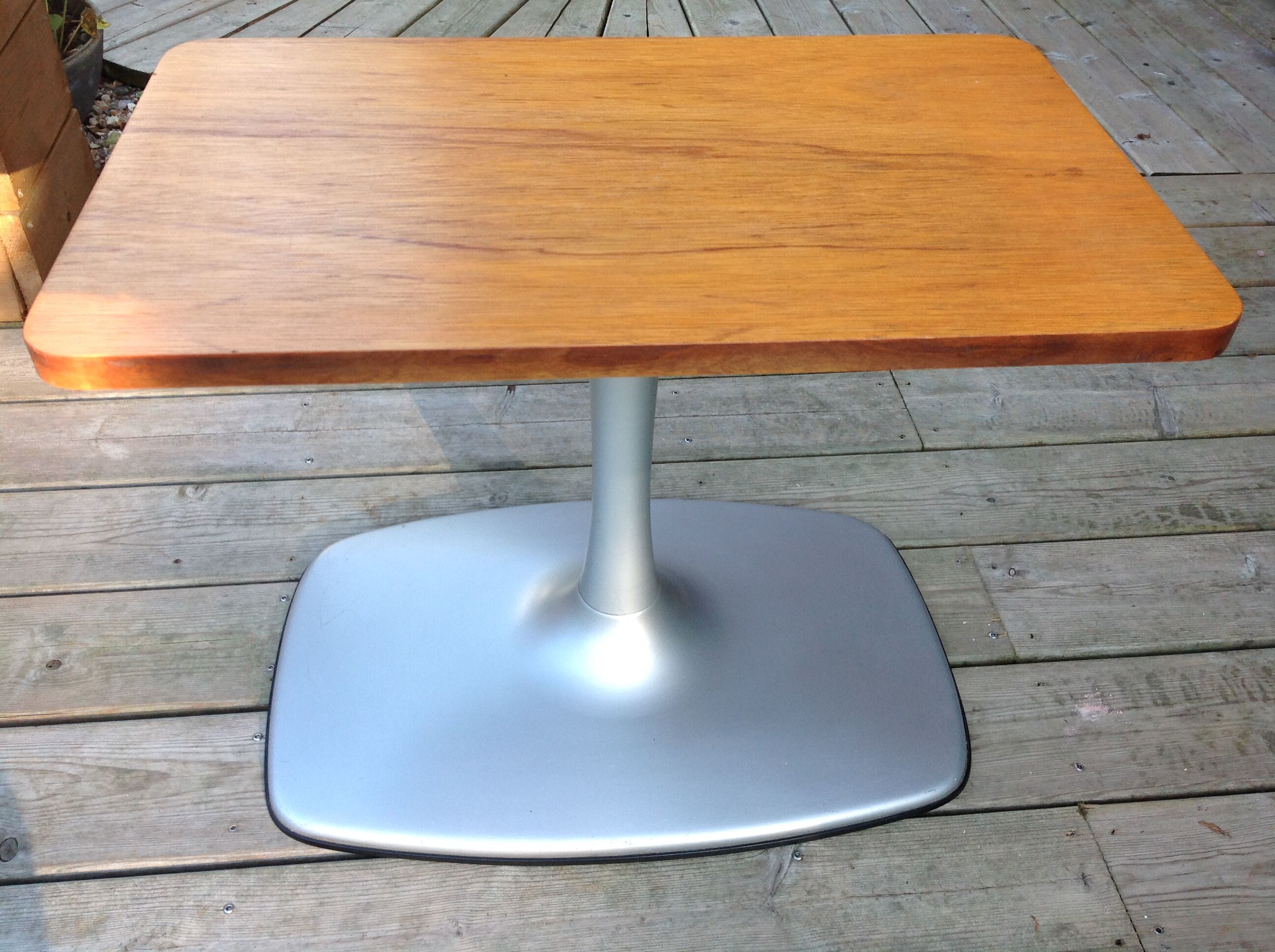 Coffee table 70