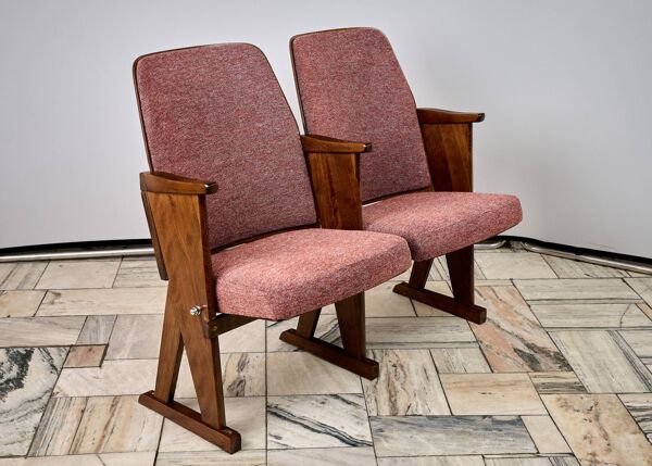 Chaises de cinéma pliantes rouges vintage, Tchécoslovaquie des années 1970