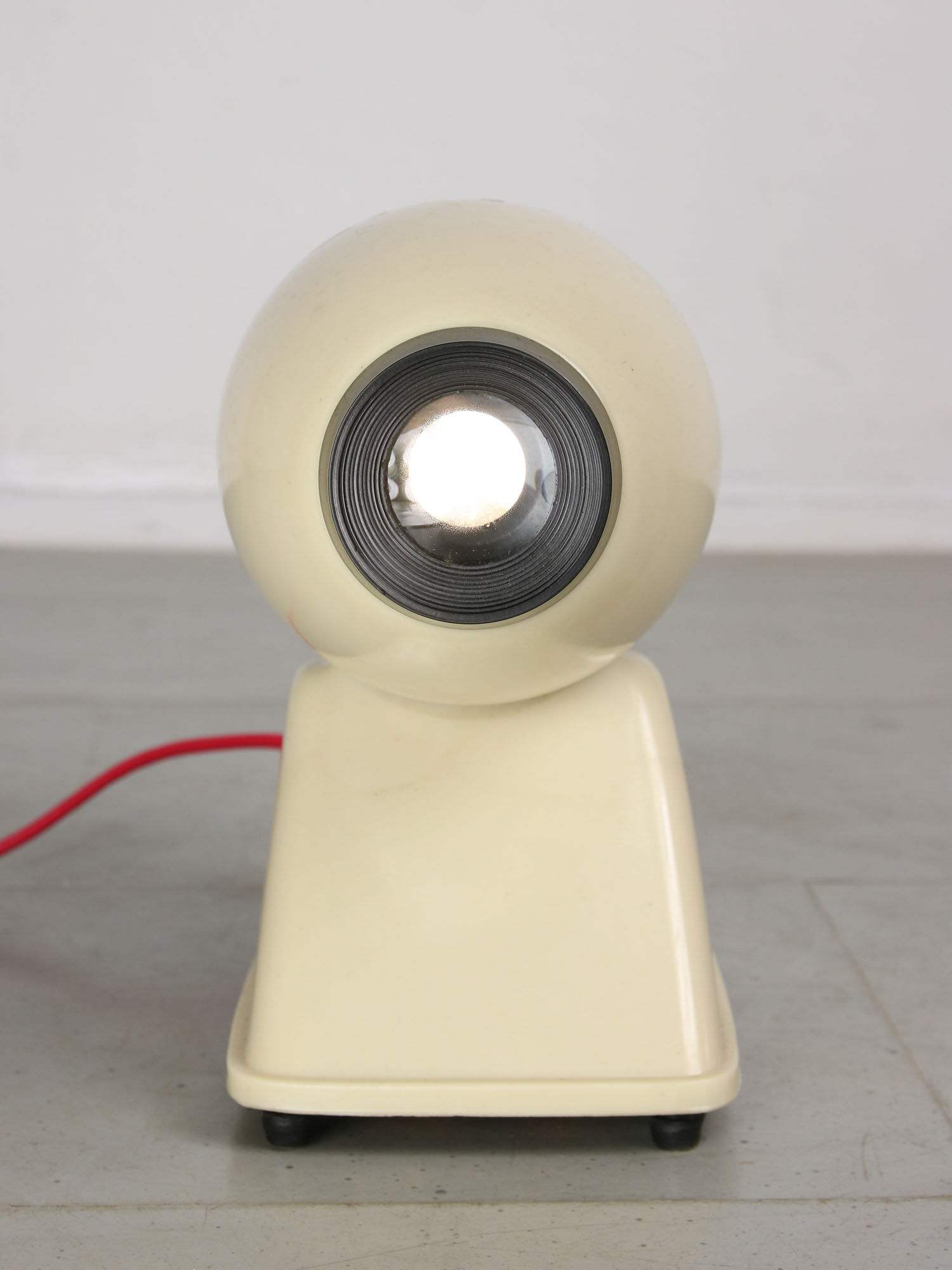Mid-century cream projector from bakalite