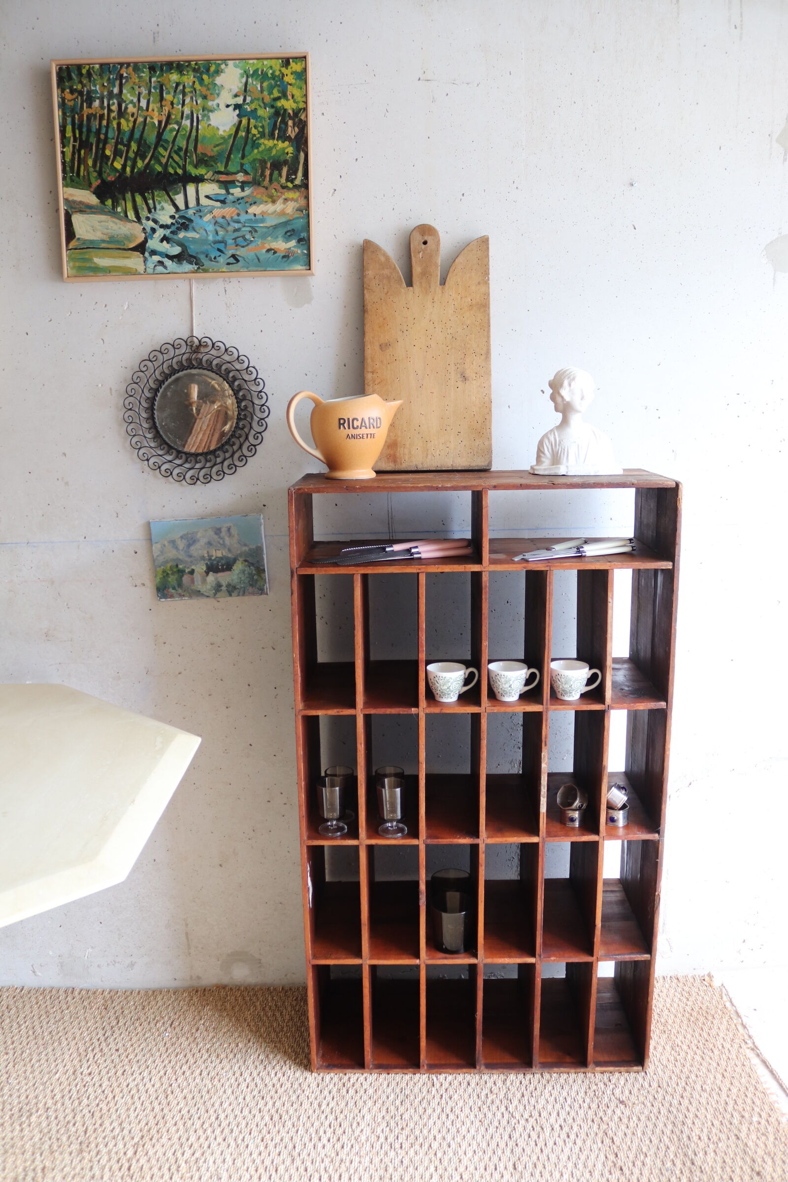 Casier de tri ancien en bois