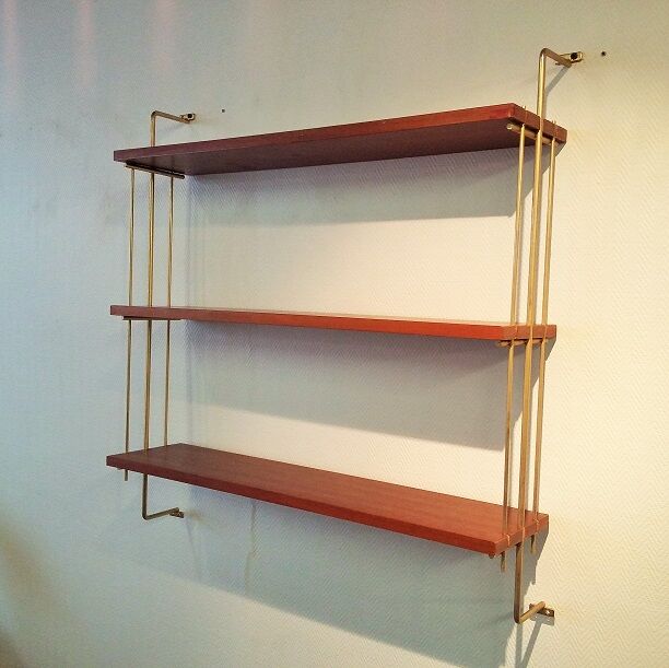 Shelf wall vintage