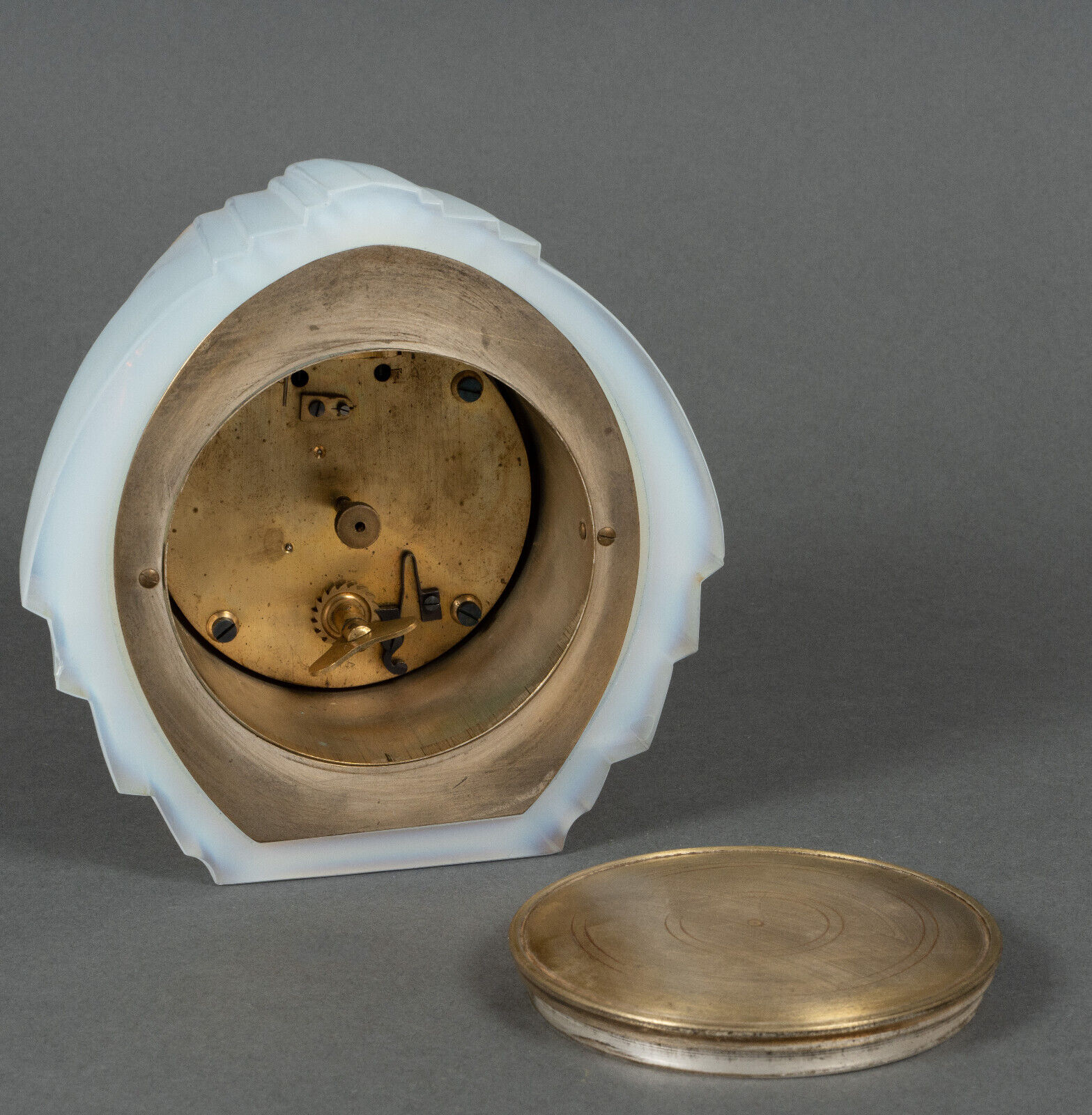Pendule par Marius Sabino 1930