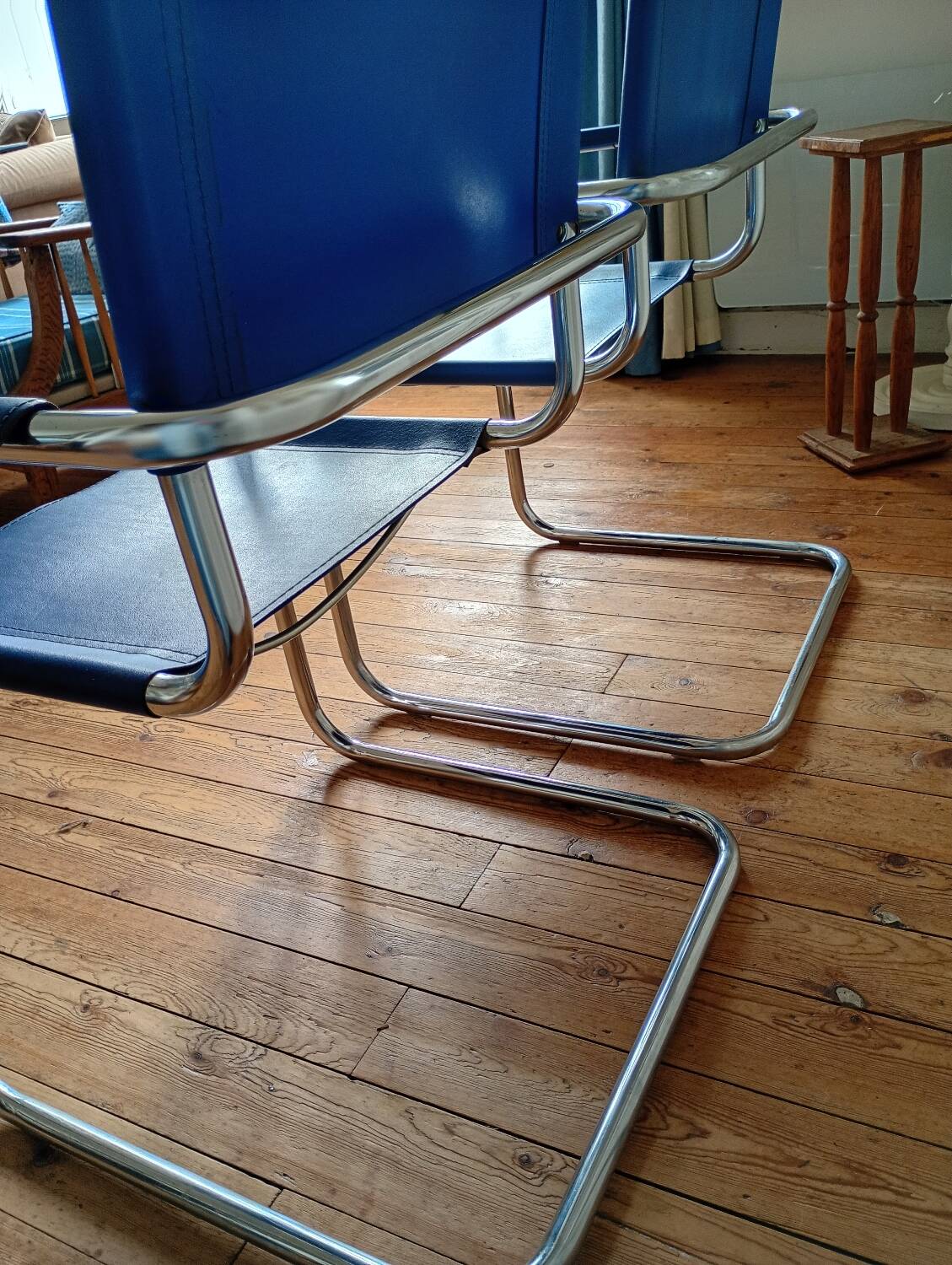 2 Matteo Grassi B34 Armchairs, Blue