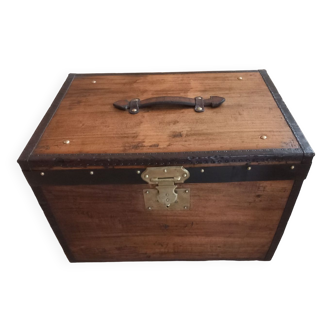 Late 19th century hat chest