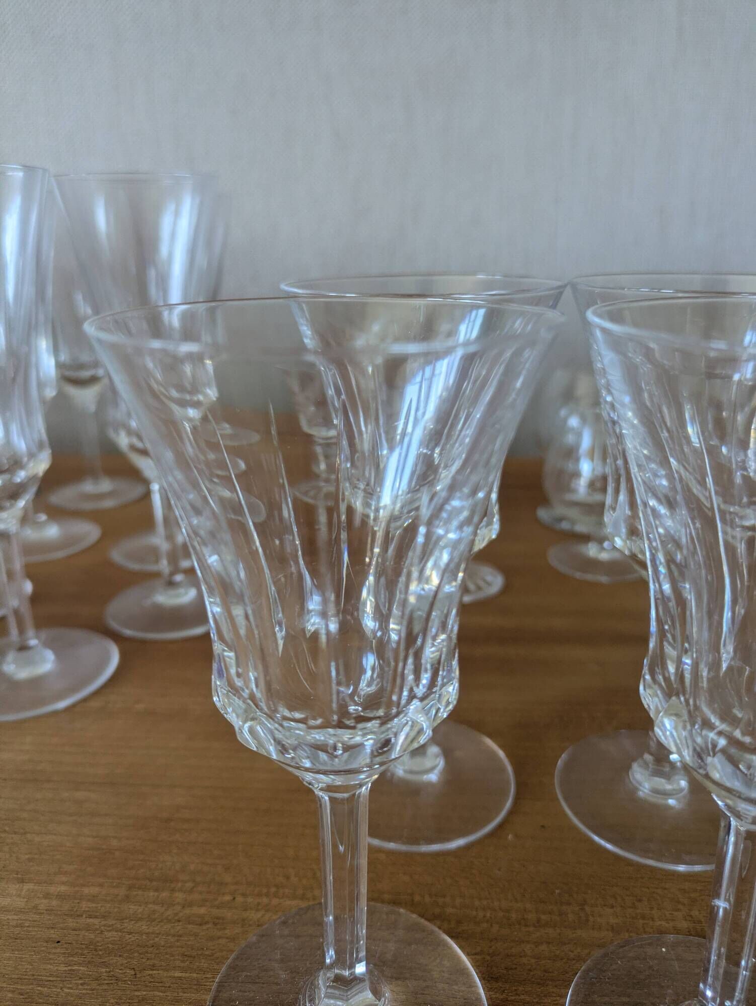 Large 19-Piece Vintage Val Saint Lambert Crystal Glassware Set
