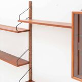4-Bay Wall Unit by P. Cadovius