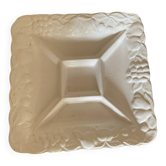 Square ceramic plate