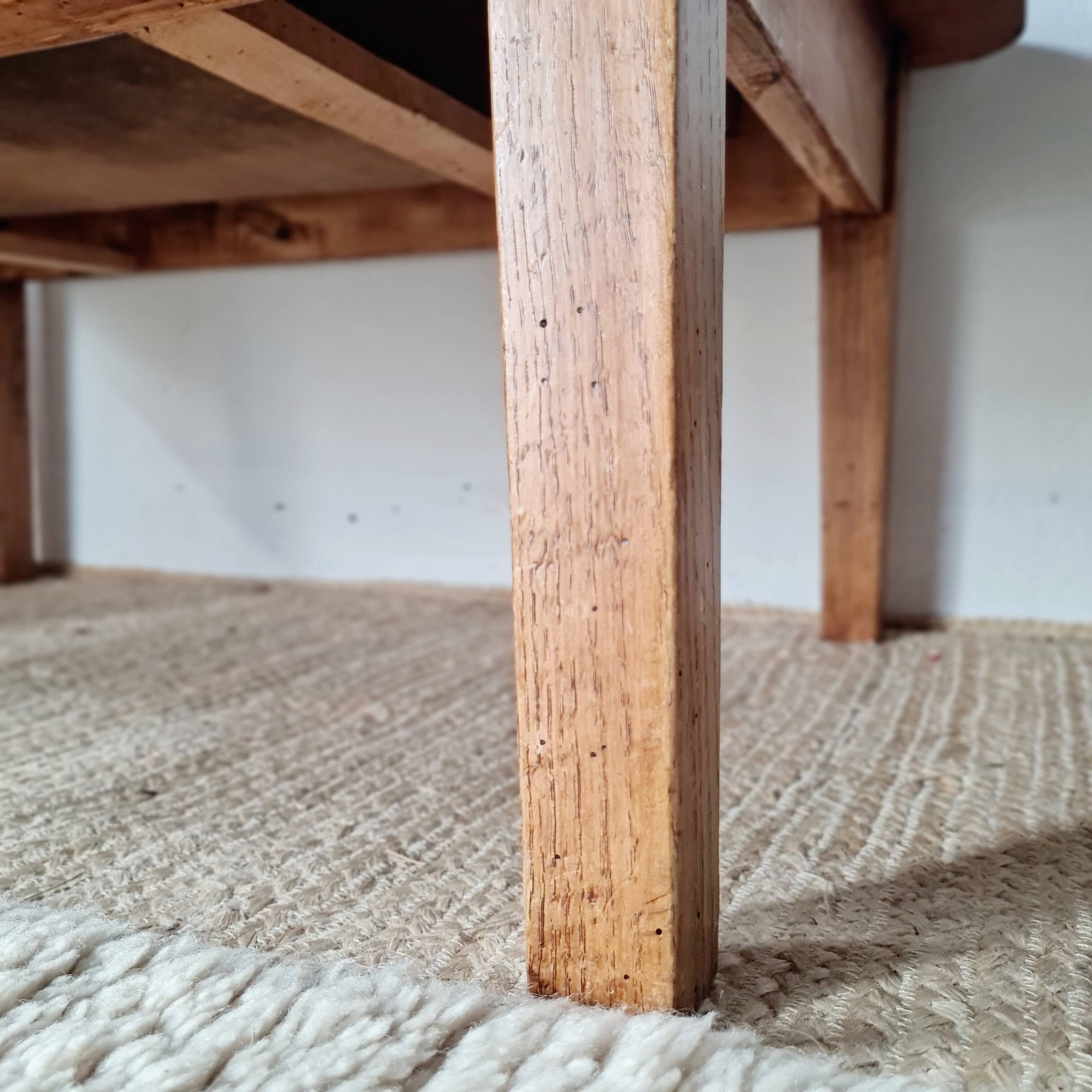 Low farmhouse table in honey pine wood with drawer, L96cm