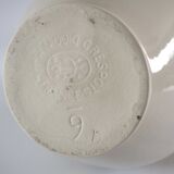 White enameled gargoulette