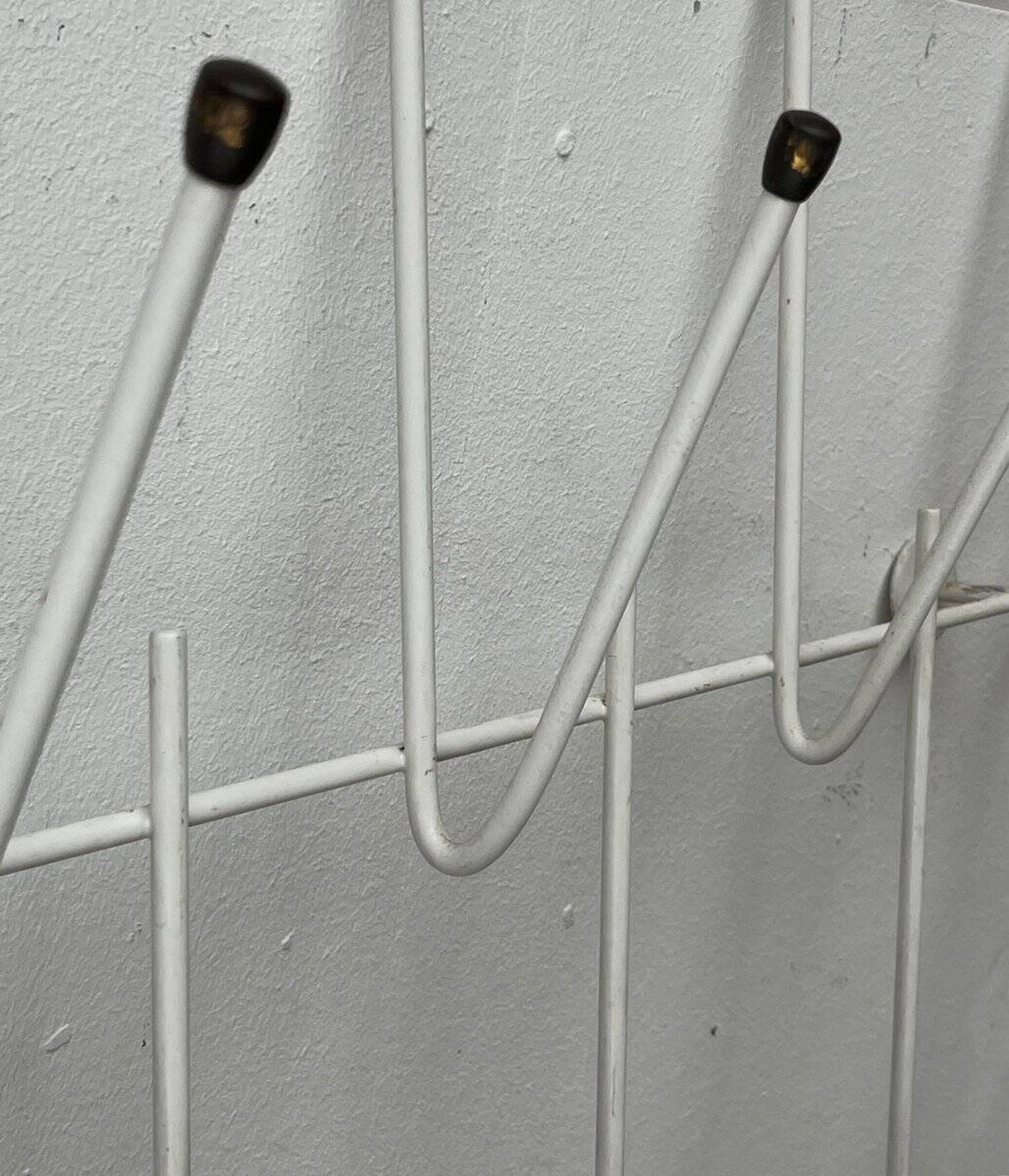 Minimalist German rope coat rack from the mid-century, 1960s.