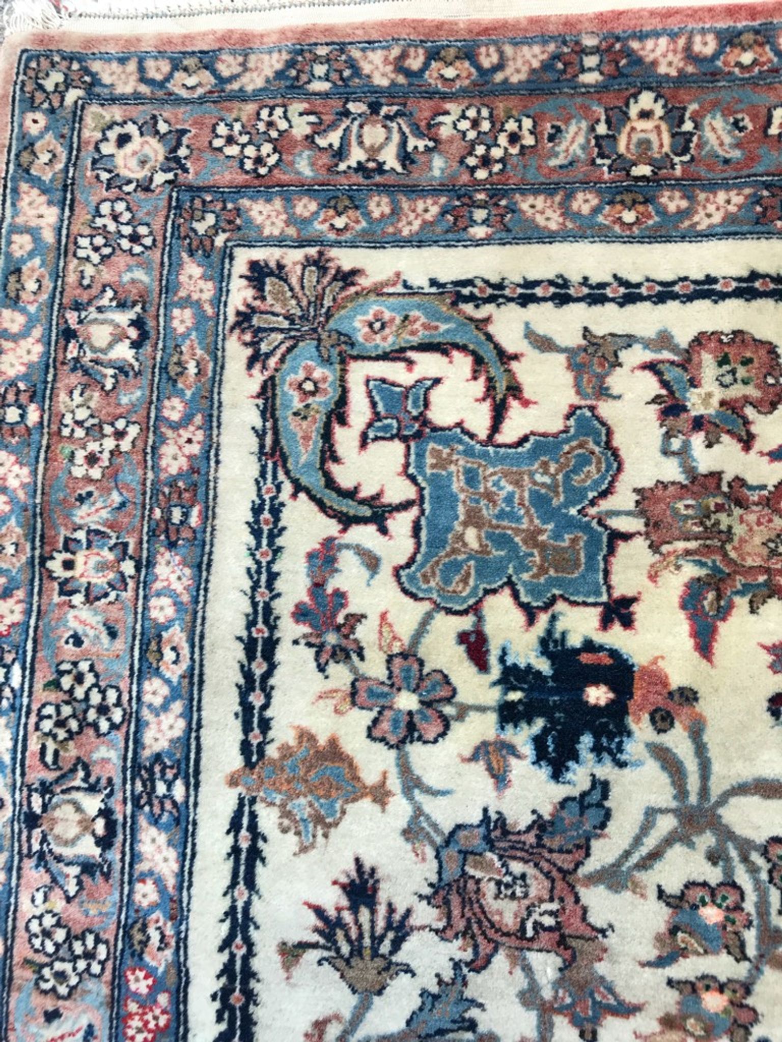 Handmade Isfahan persian carpet 104x150cm
