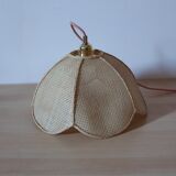 Flower suspension in natural fiber