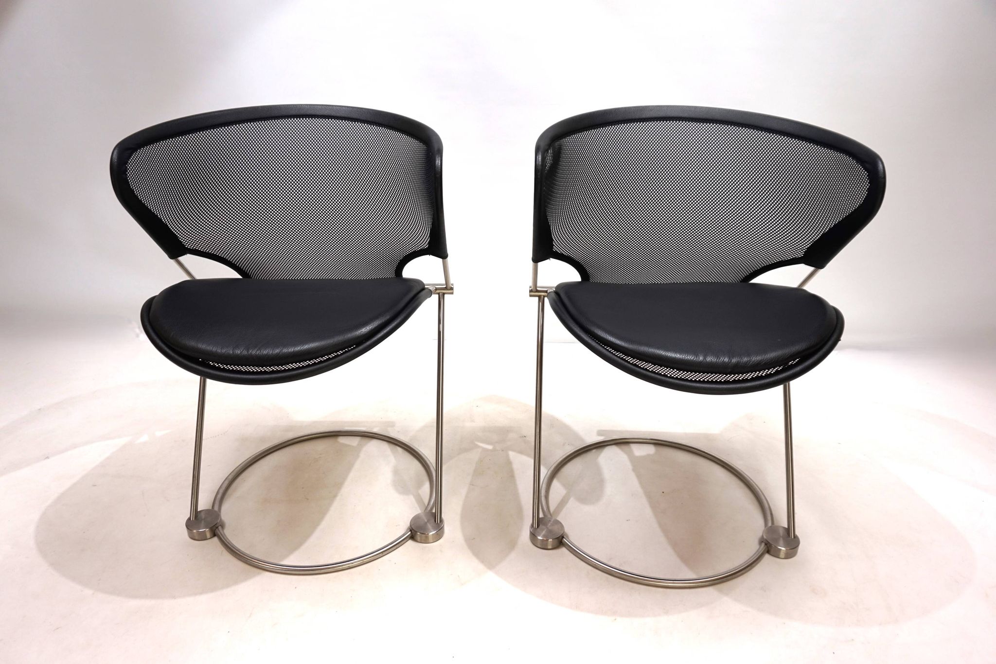 Set of 2 Wilkhahn Nuvola conference / dining room chairs by Herbert Ohl, 19