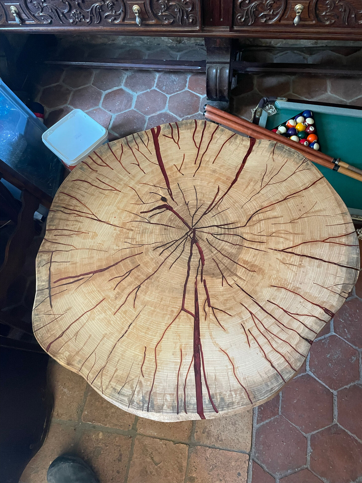 Handcrafted coffee table in solid ash – Unique piece