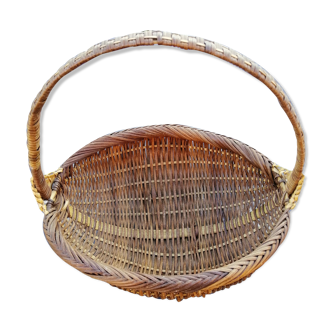 Panier en osier vintage