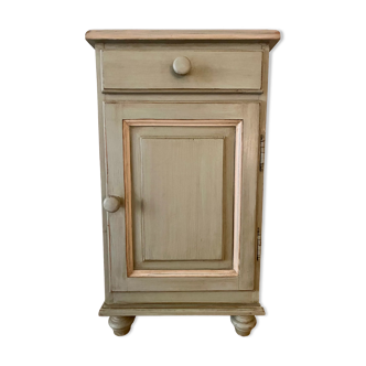 Table de chevet