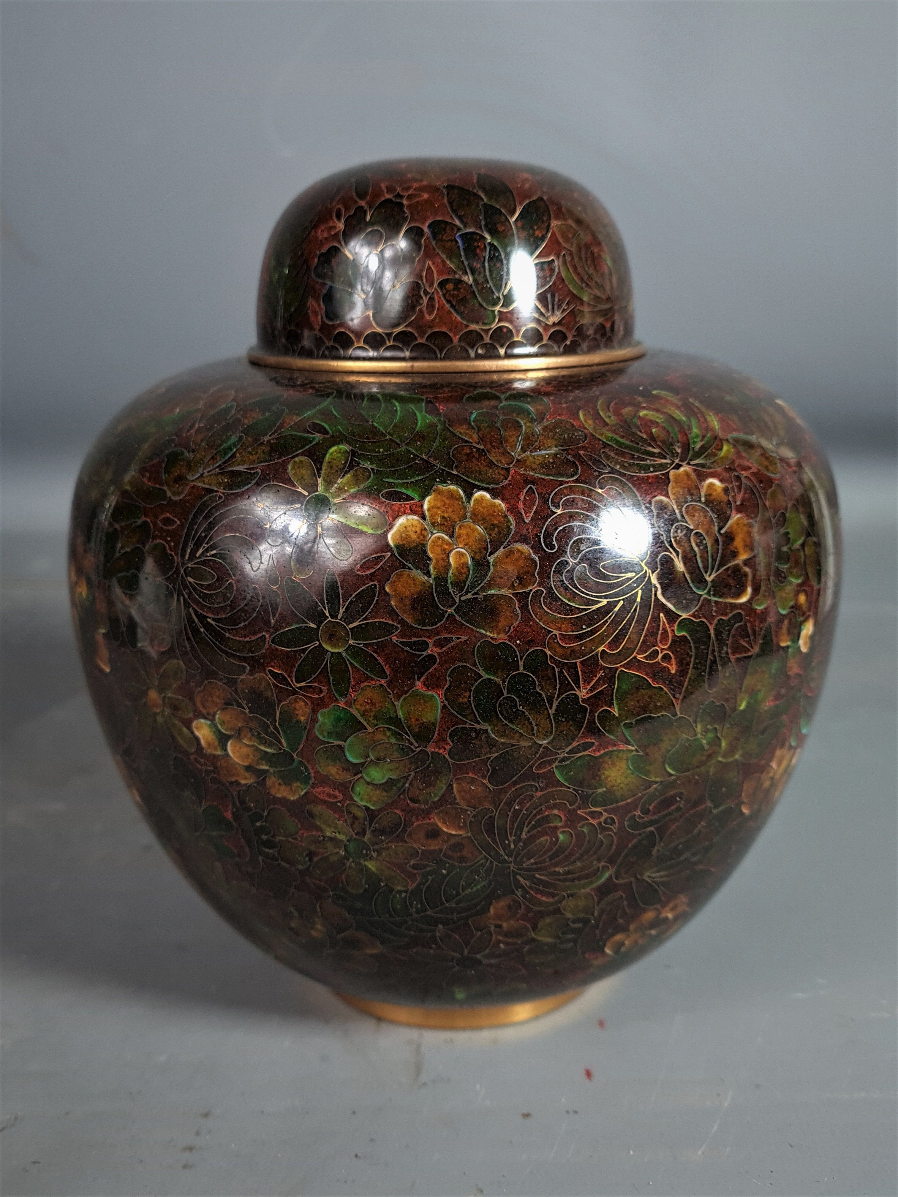 Cloisonne enameled covered pot China Mao tse dong period