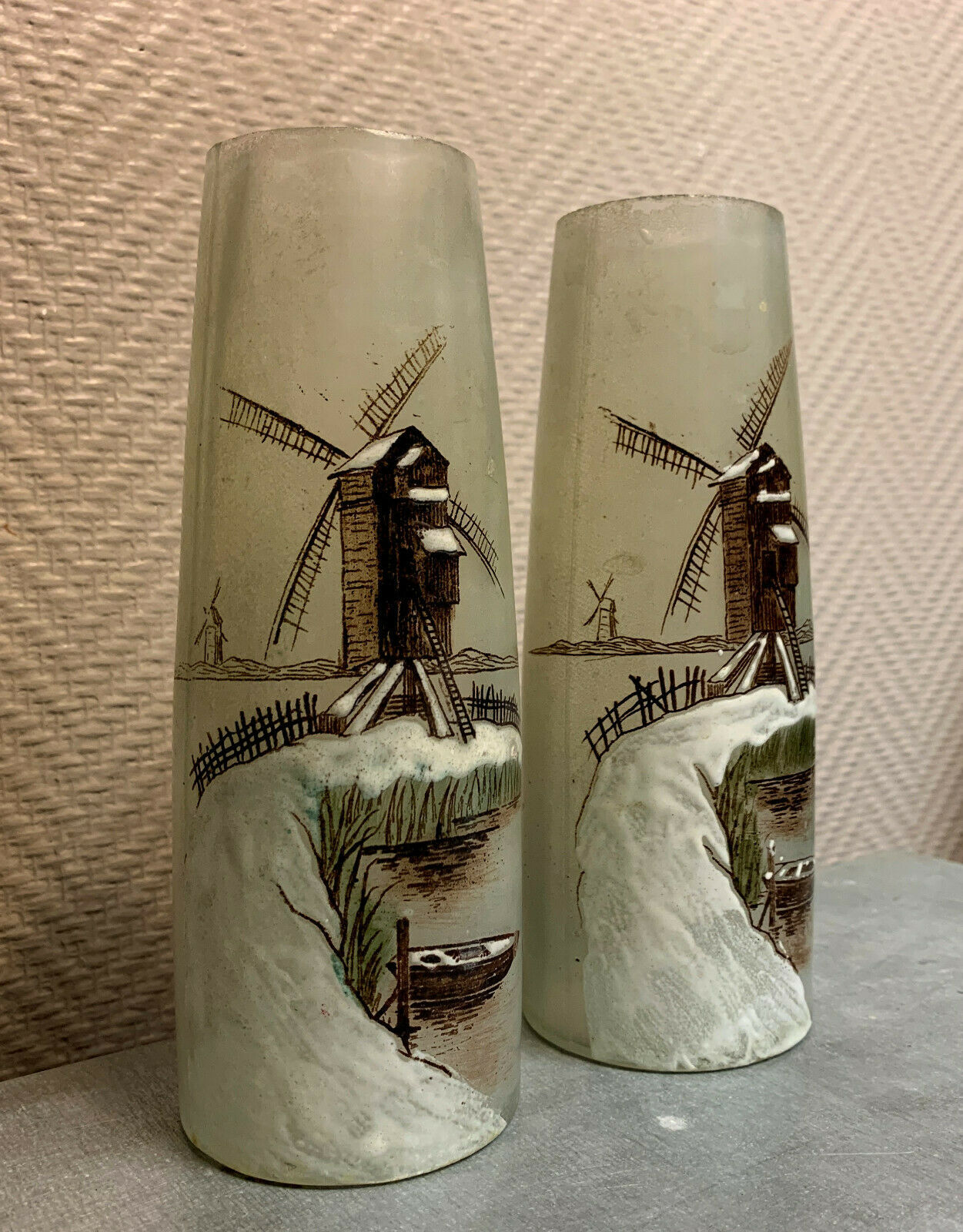 Paire de vases en pâte de verre émaillée JEM élève de Legras  vers 1920