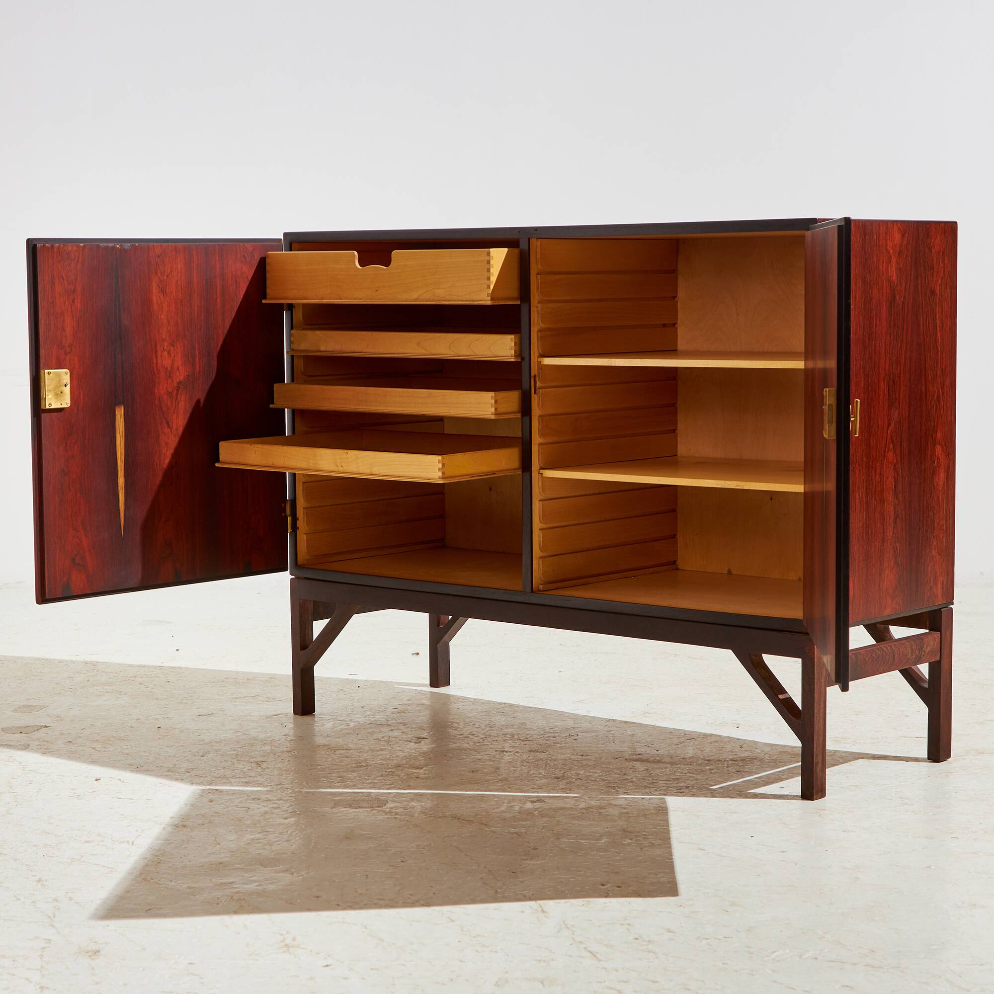 MODEL A 232 / CHINA ROSEWOOD CABINET BY BØRGE MOGENSEN FOR FDB MØBLER (MK9358)