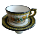 Tasse à thé avec soucoupe Henriot Quimper