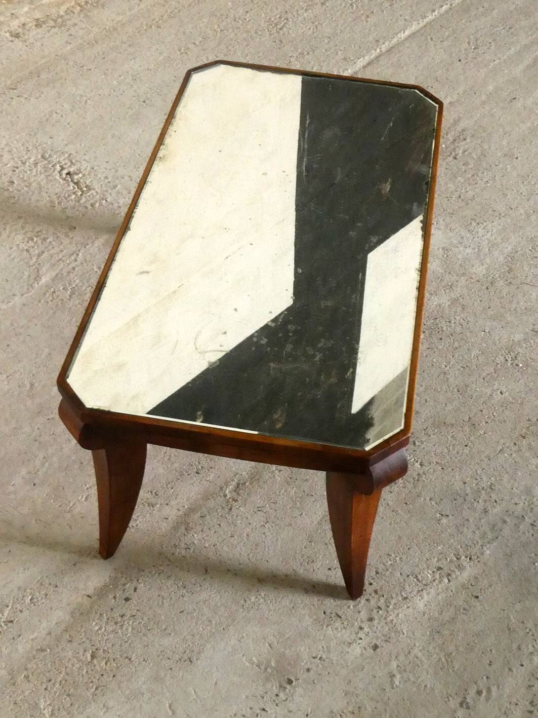 Table basse Art Déco en noyer et miroir, 1940