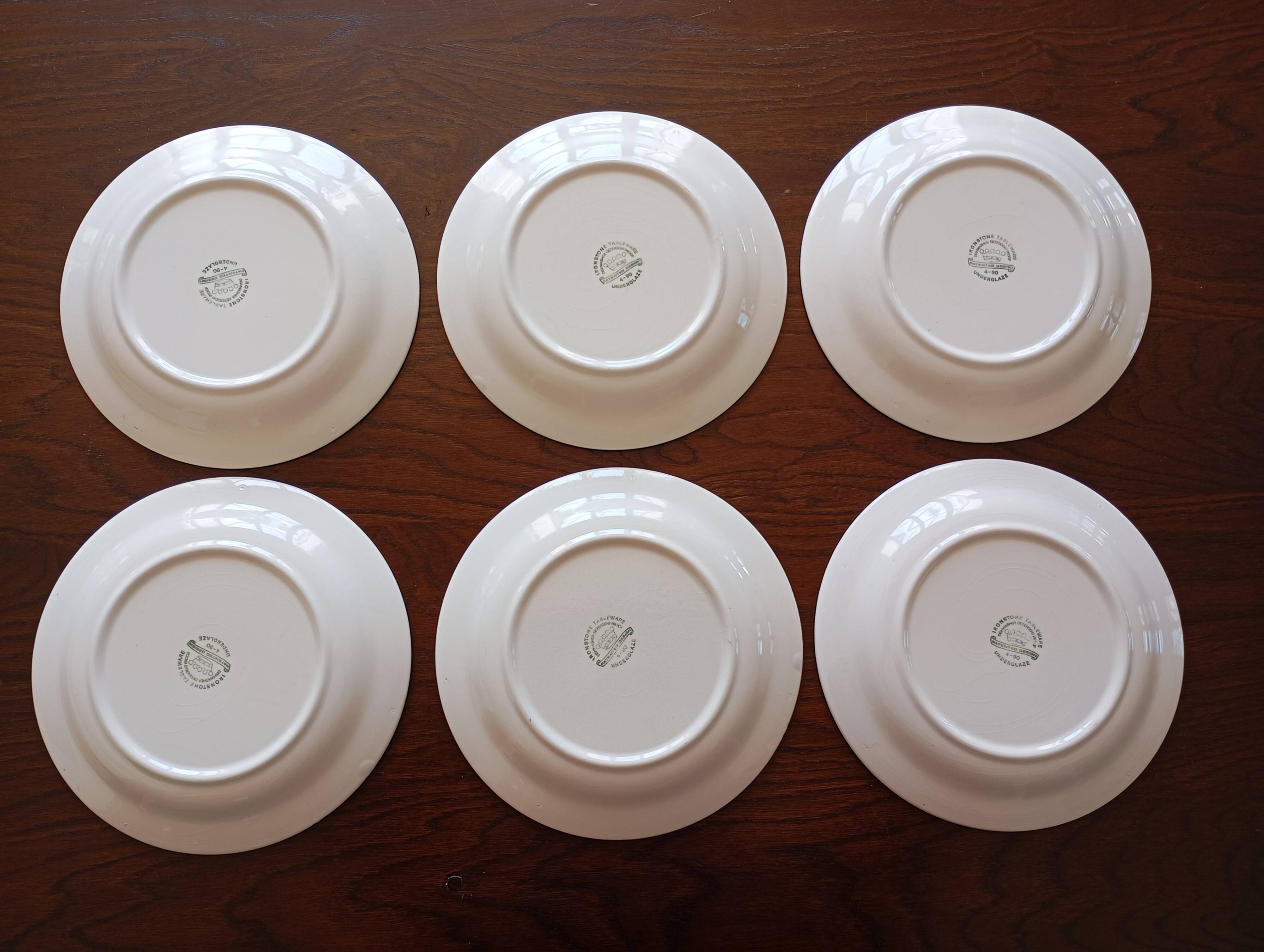 6 English Ironstone Tableware dinner plates