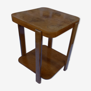 Wooden table and walnut bramble veneer