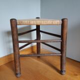 Mulched tripod stool