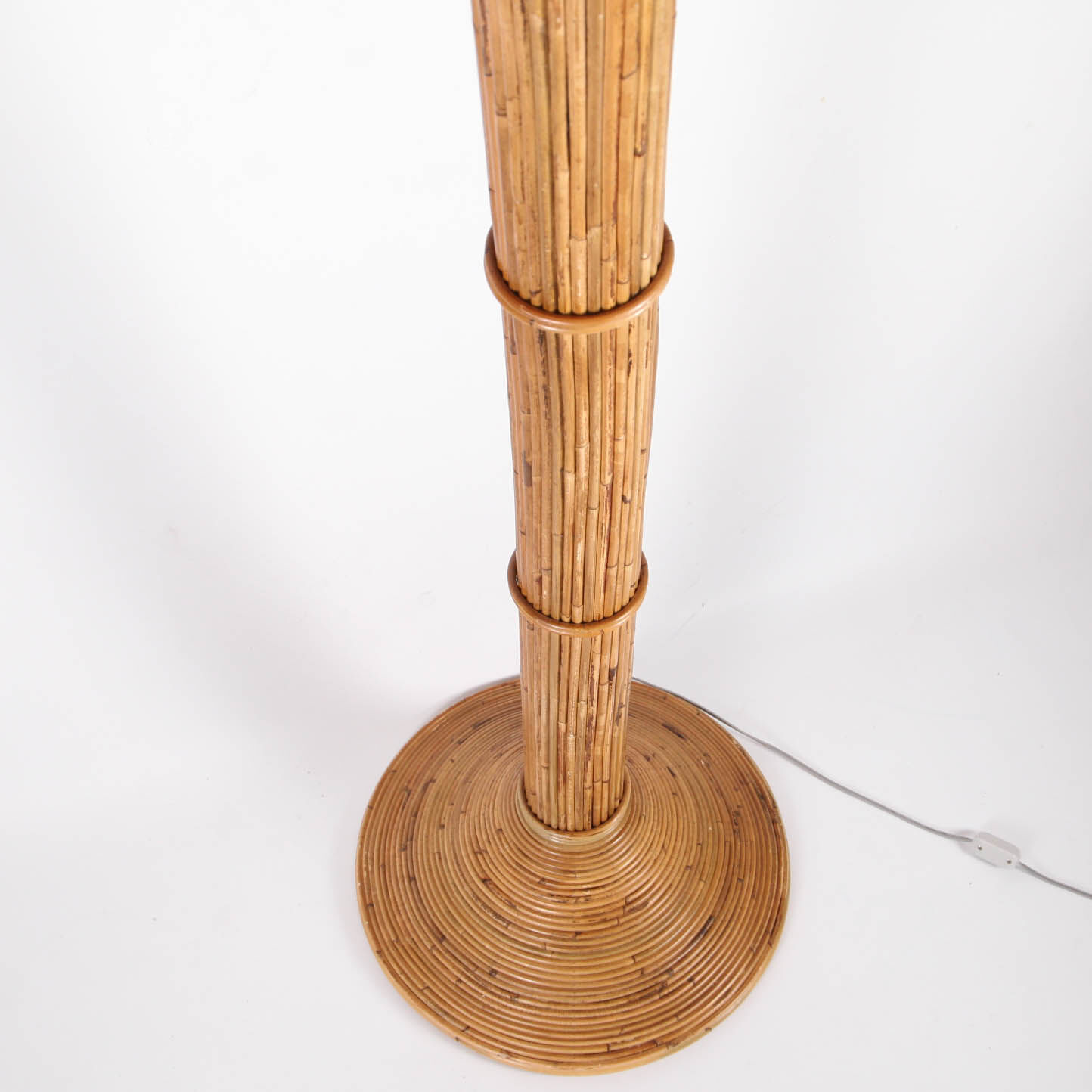 Rattan coconut floor lamp