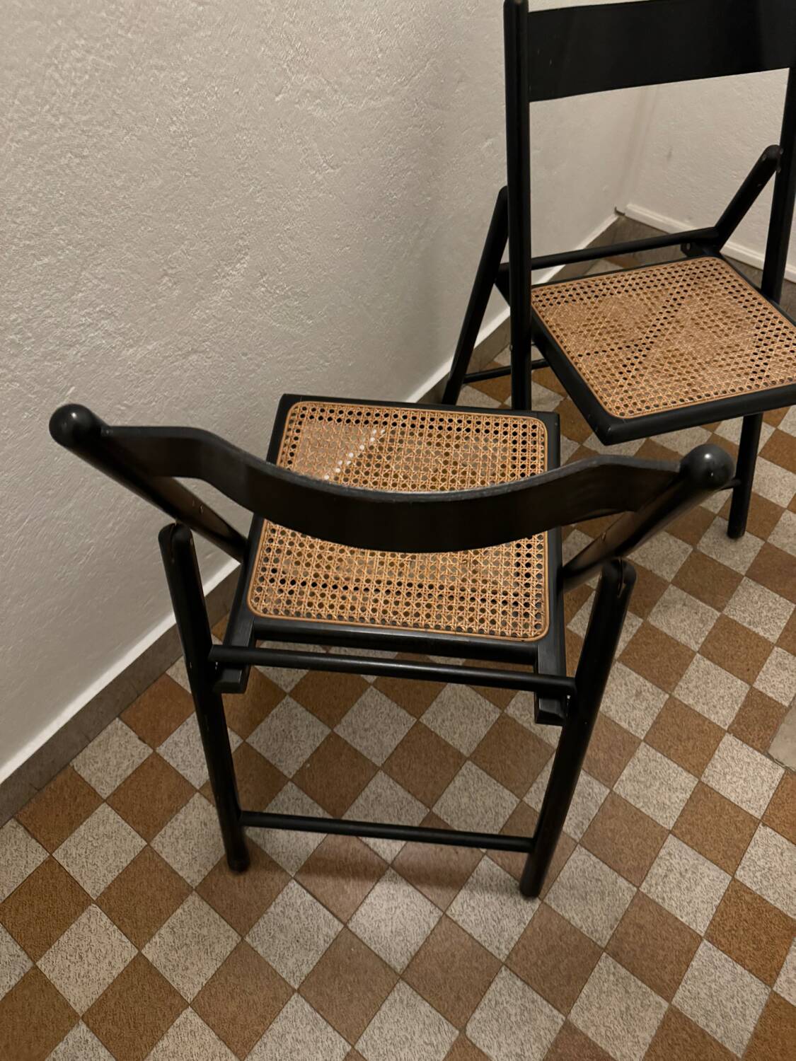 70s rattan cane folding chairs (X2)