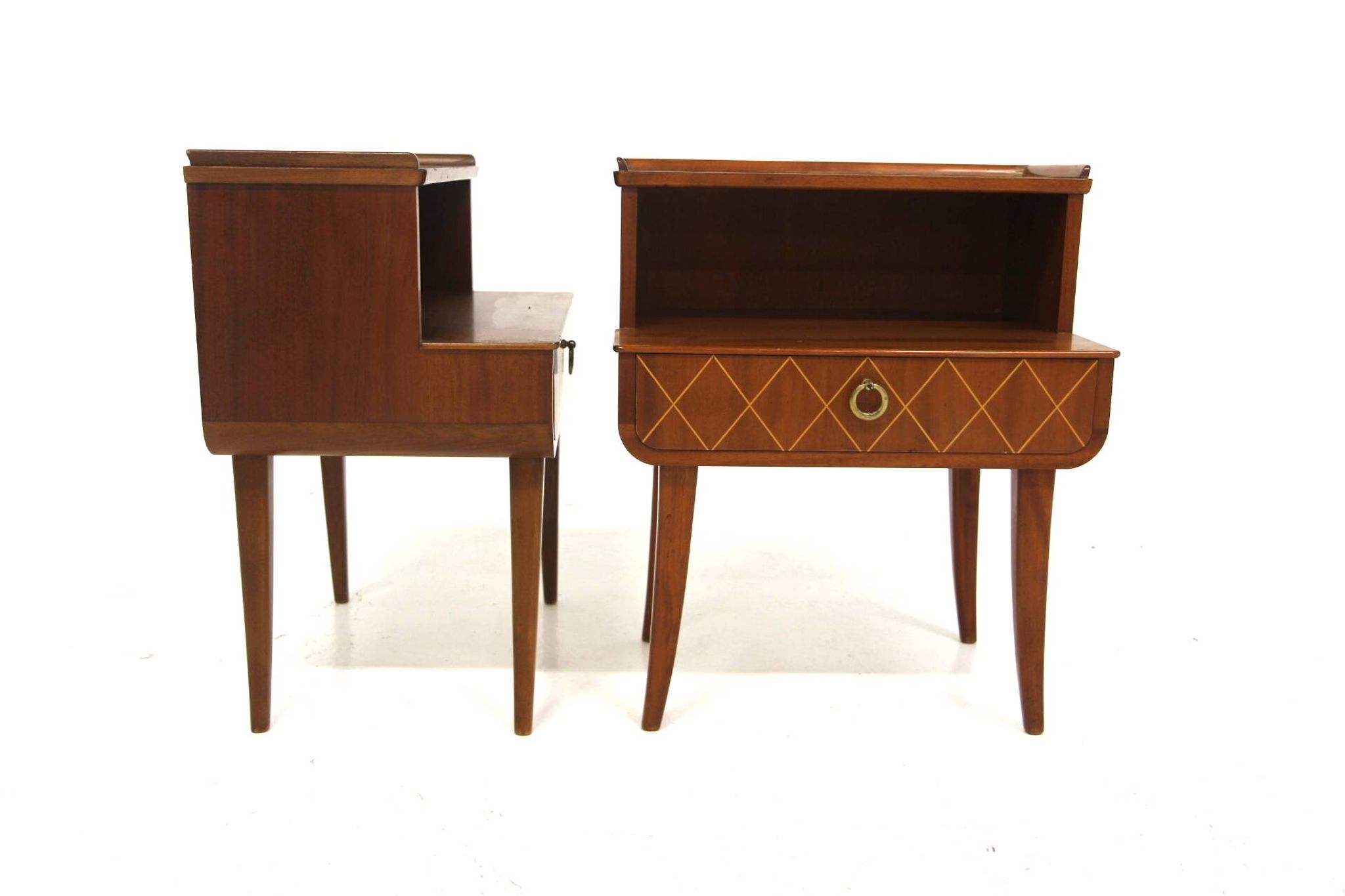 Set of 2 mahogany bedside tables, AB Martin G. Andersson, Sweden, 1940.