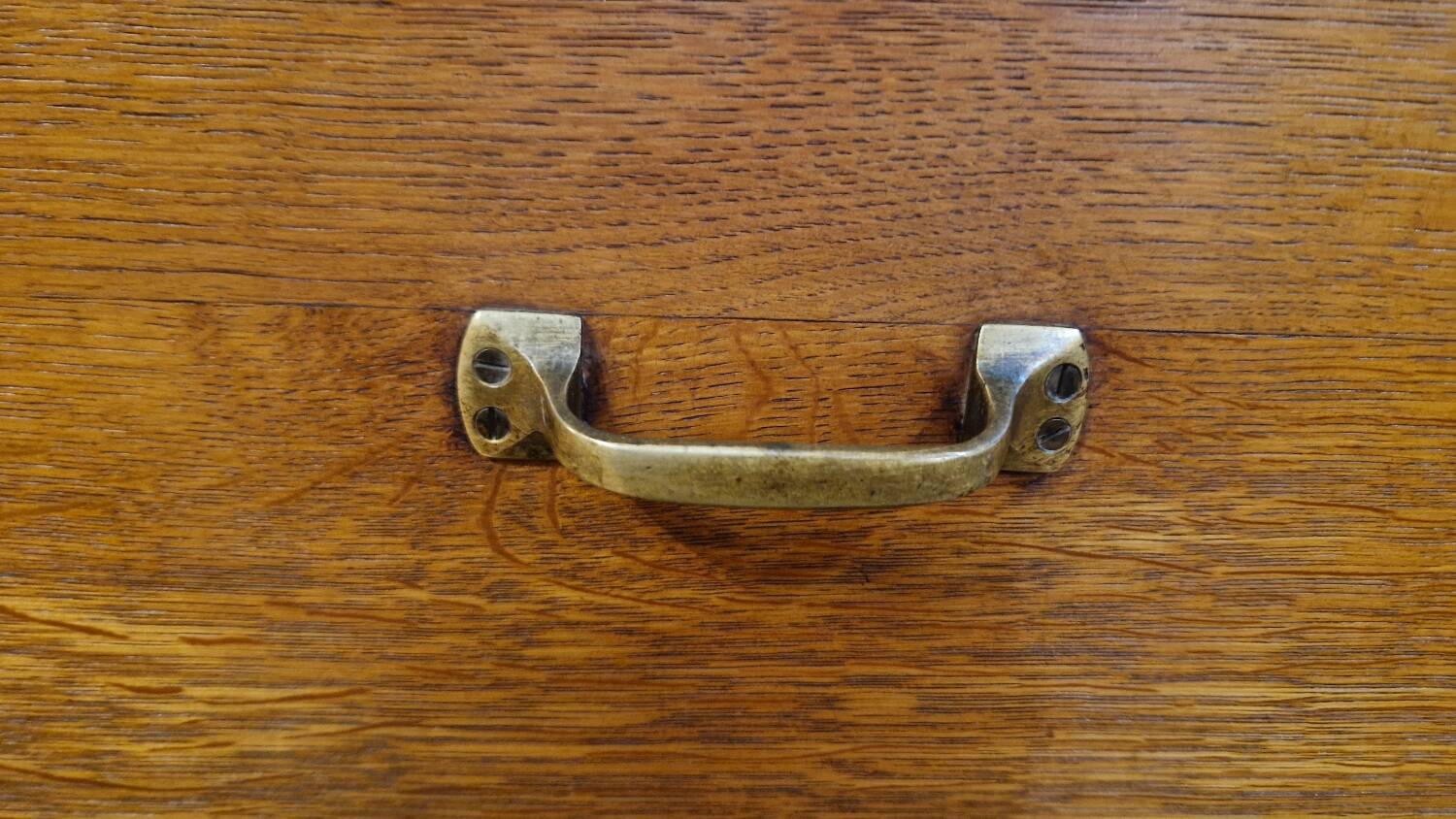 Architect's cabinet with 2 drawers