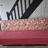 pink restaurant bench and liberty flower backrest, made by an upholsterer